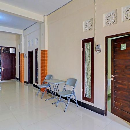 Oyo 91864 Holistic Stay Jimbaran Buitenkant foto