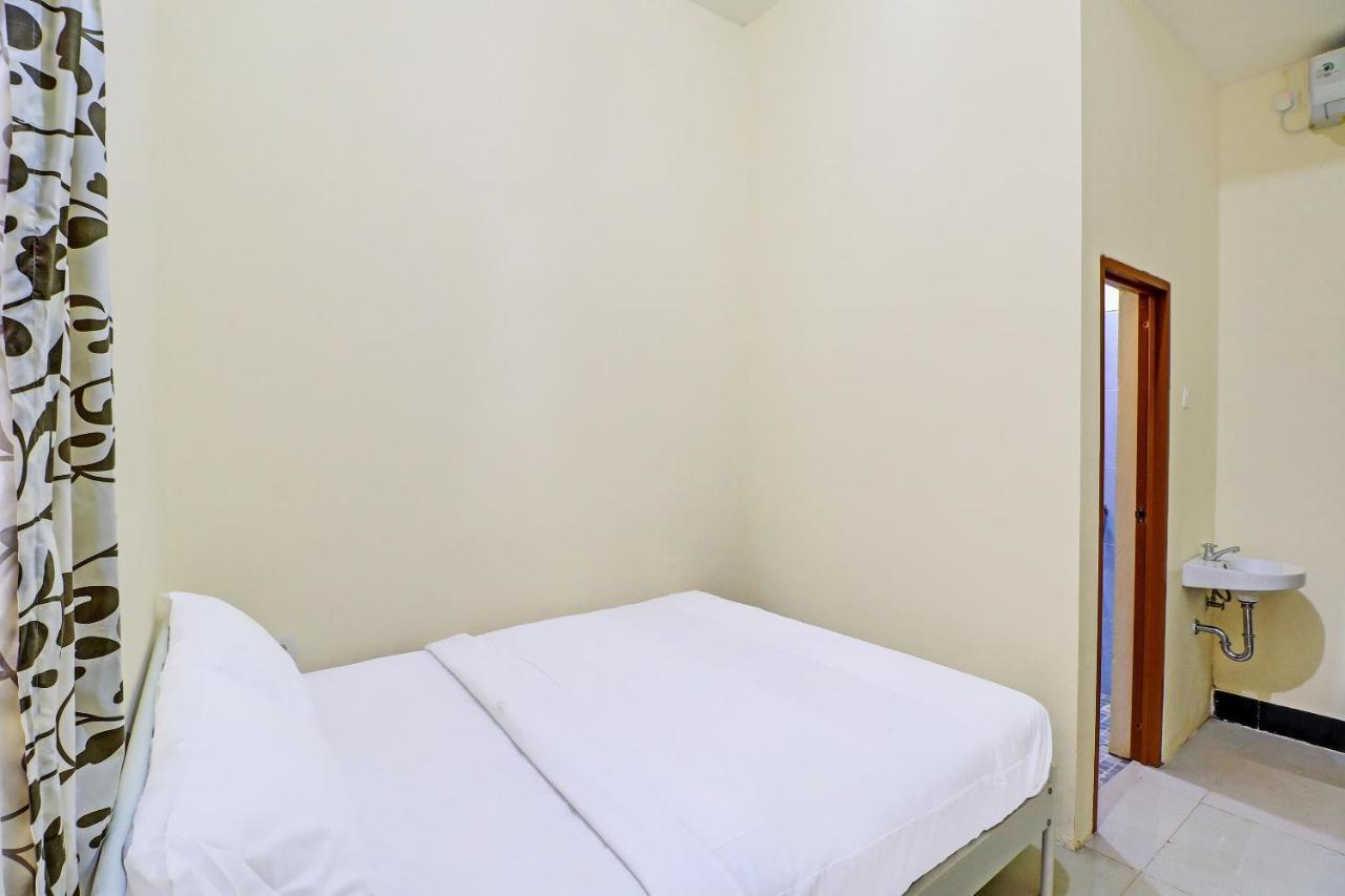 Oyo 91864 Holistic Stay Jimbaran Buitenkant foto