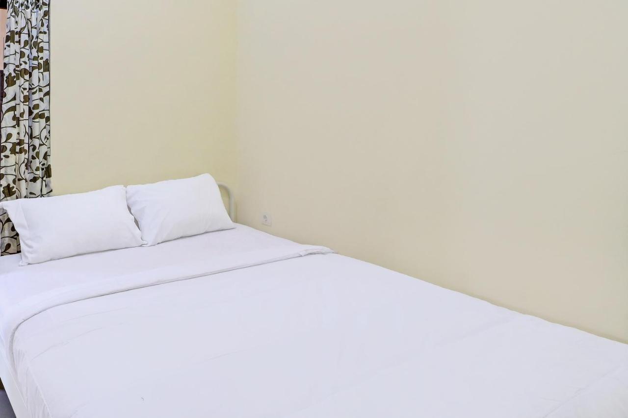 Oyo 91864 Holistic Stay Jimbaran Buitenkant foto