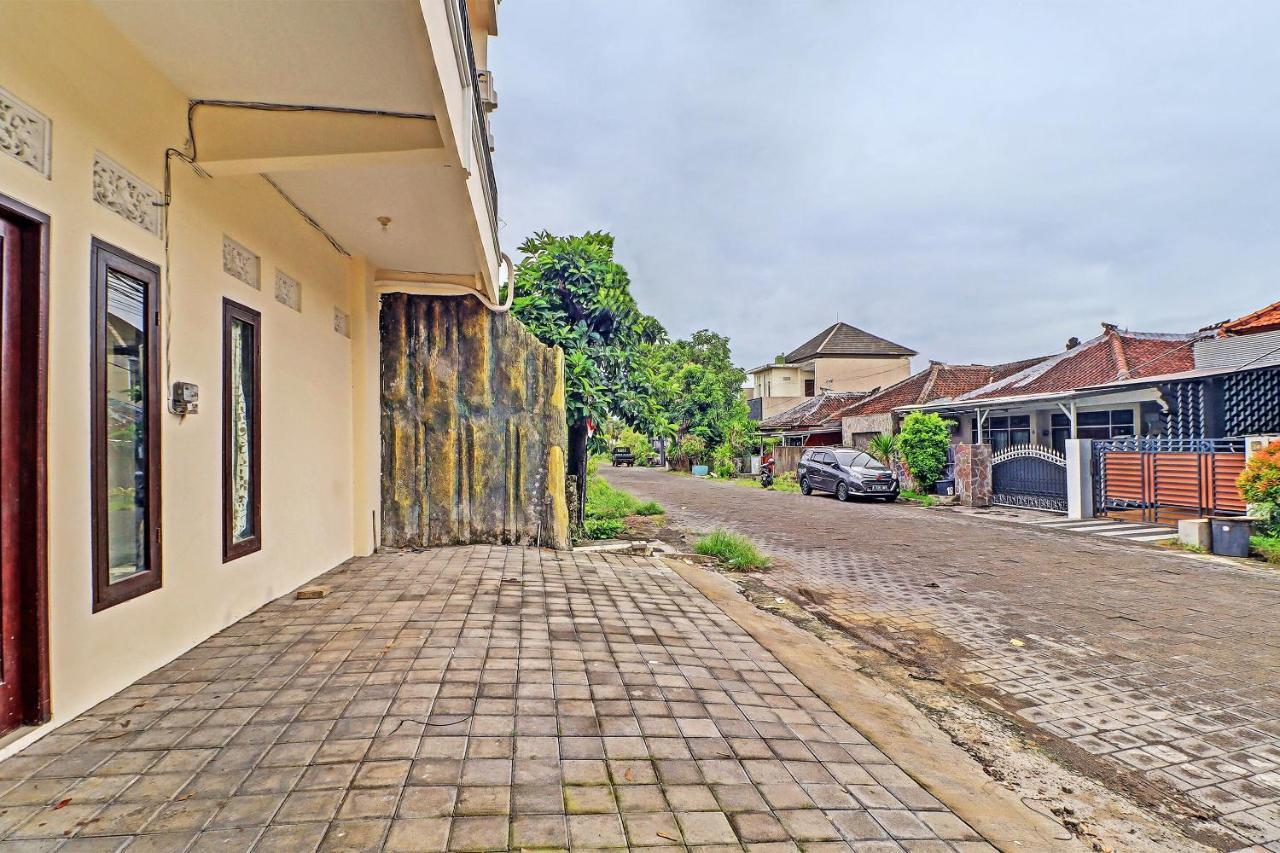 Oyo 91864 Holistic Stay Jimbaran Buitenkant foto