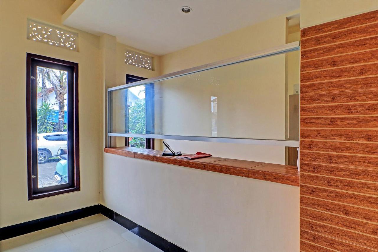 Oyo 91864 Holistic Stay Jimbaran Buitenkant foto