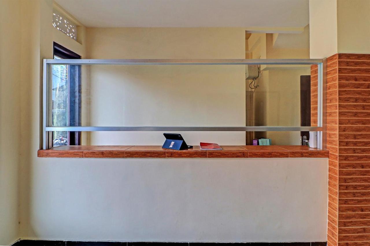 Oyo 91864 Holistic Stay Jimbaran Buitenkant foto