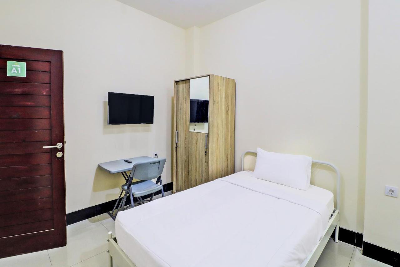 Oyo 91864 Holistic Stay Jimbaran Buitenkant foto