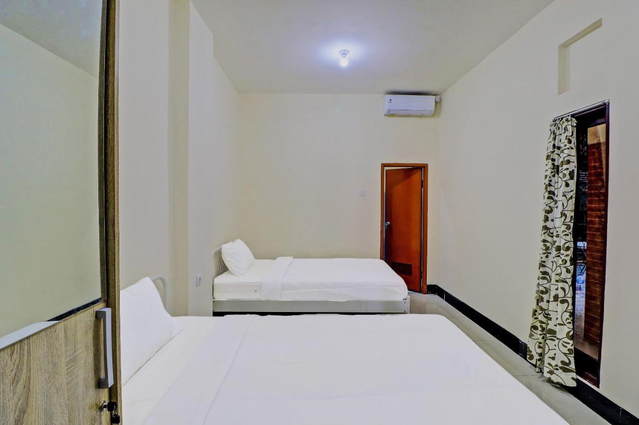 Oyo 91864 Holistic Stay Jimbaran Buitenkant foto